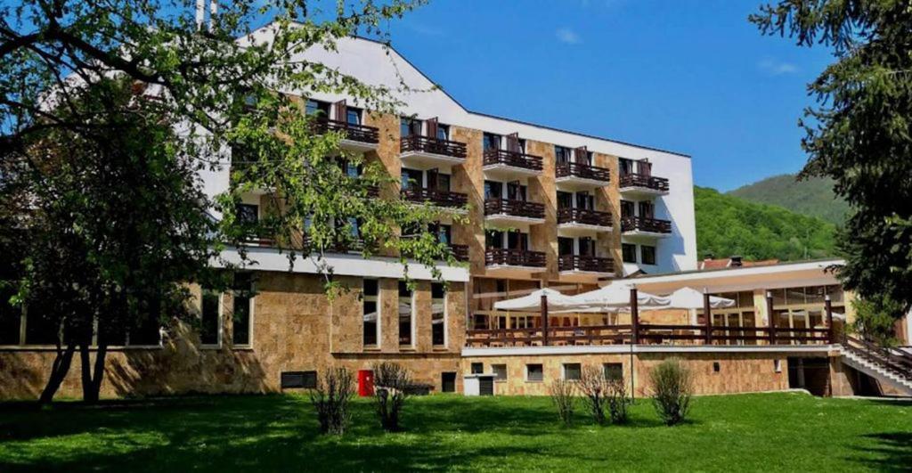 Hotel Park Ivanjica Exteriör bild